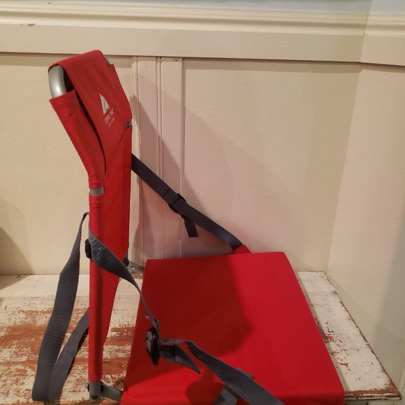 Ozark Trail Stadium Folding Seat in Red Price includes 2 [Used - Very Good] - Picture 6 of 7